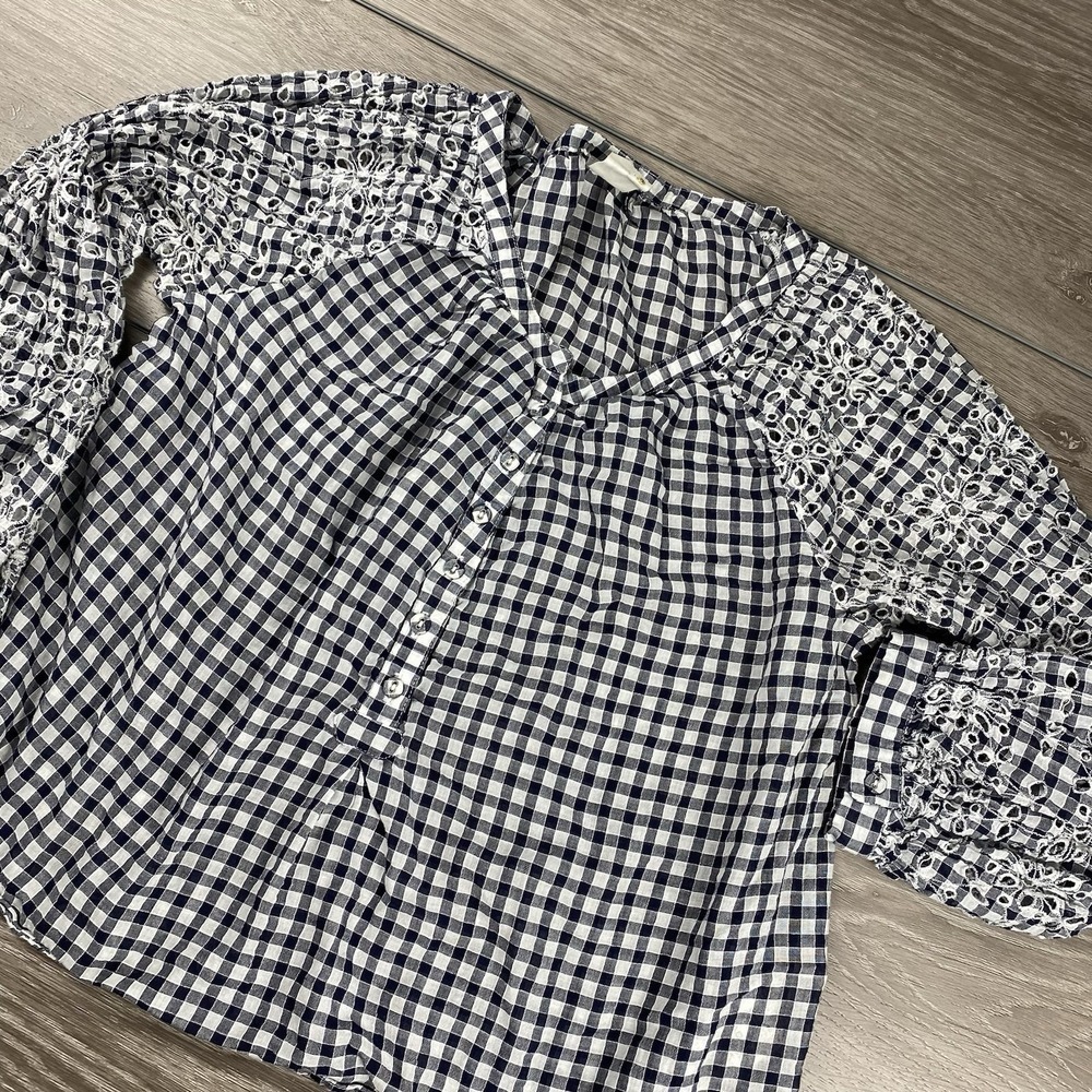 Akemi + Kin Women's 3/4 Eyelet Lace Sleeves Top Gingham Blue White Medium Read